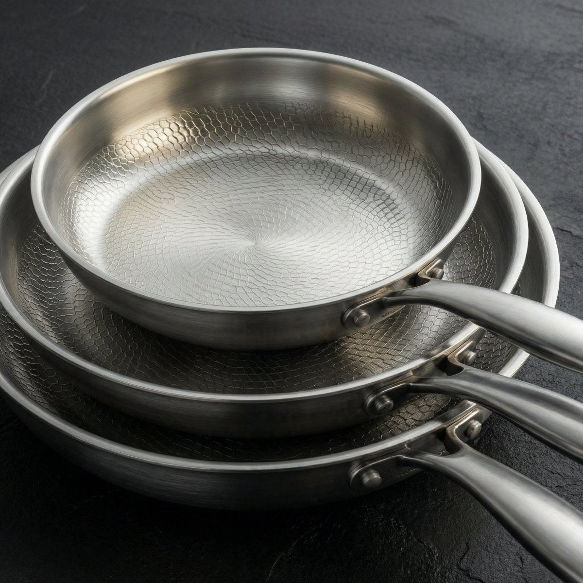 Gehämmertes Titan-Pfannenset – 3-teilig